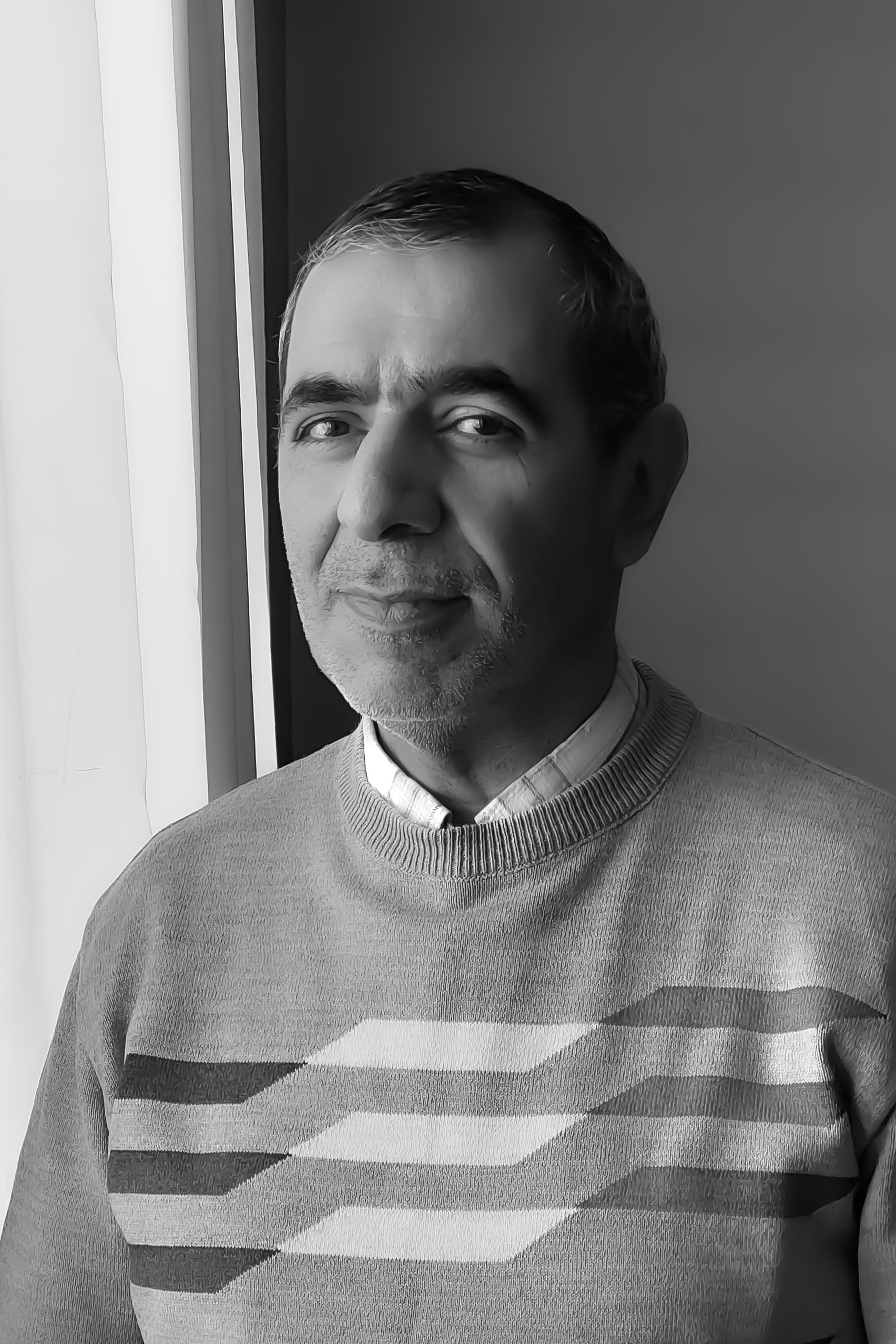 جاوید طلوعی